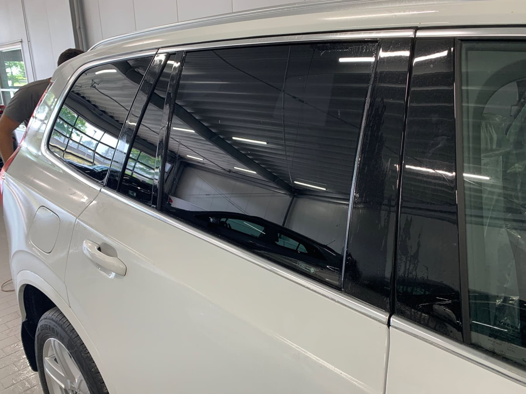 Tónované auto